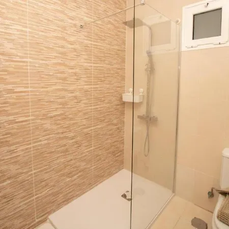 Villa Inviting 3-bed In Playa Blanca With Great Se *